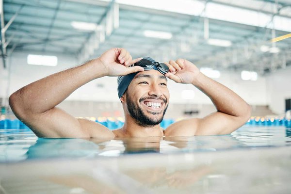 Choisir les meilleures lunettes de vue pour piscine